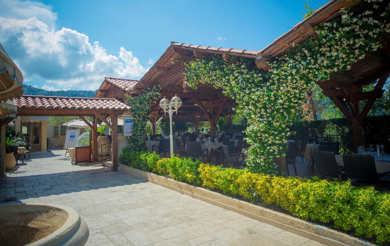 Hotel Lou Castelet Carros Buitenkant foto