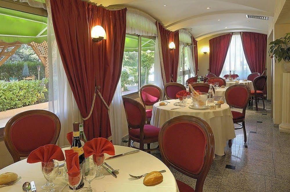 Hotel Lou Castelet Carros Buitenkant foto
